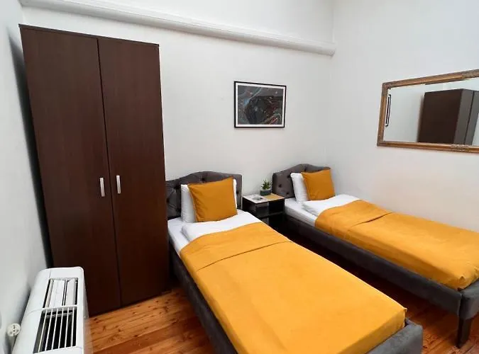 The Only One 3* Ni