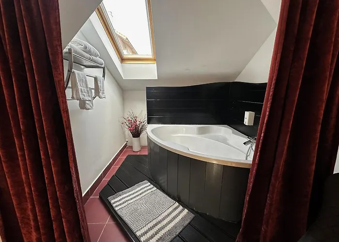 The Only One بيت ضيافة Ni